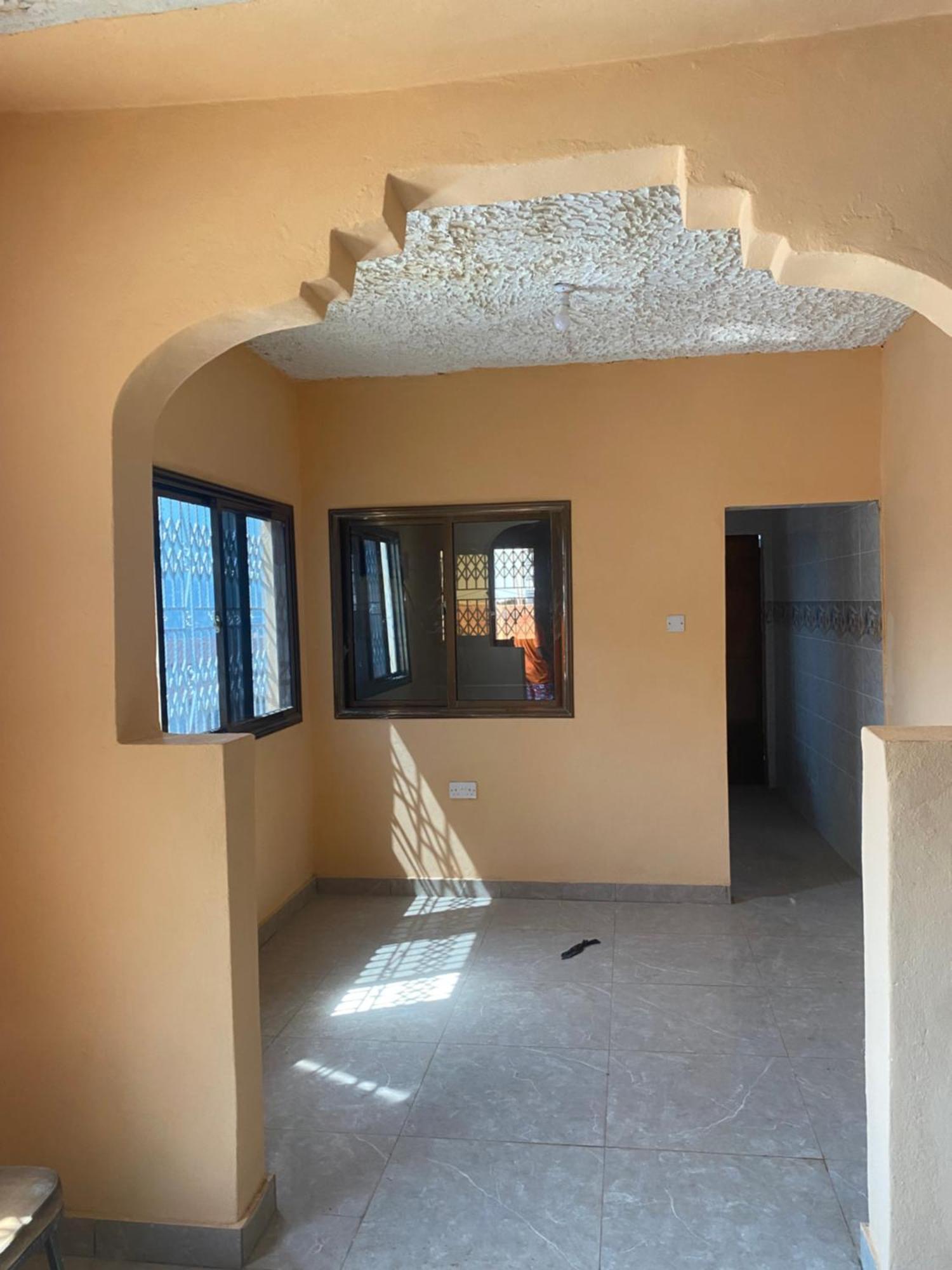 Debora Guest House Freetown Exterior photo
